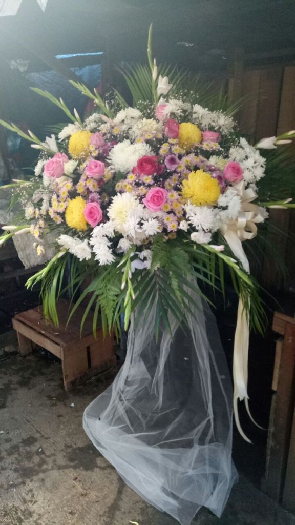 Mengapa Papan Bunga Kudus Menjadi Pilihan Populer di Setiap Acara