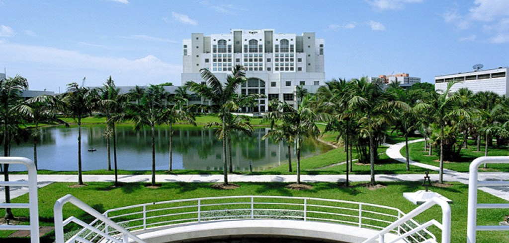 Tel-U Jakarta: Investasi Masa Depan